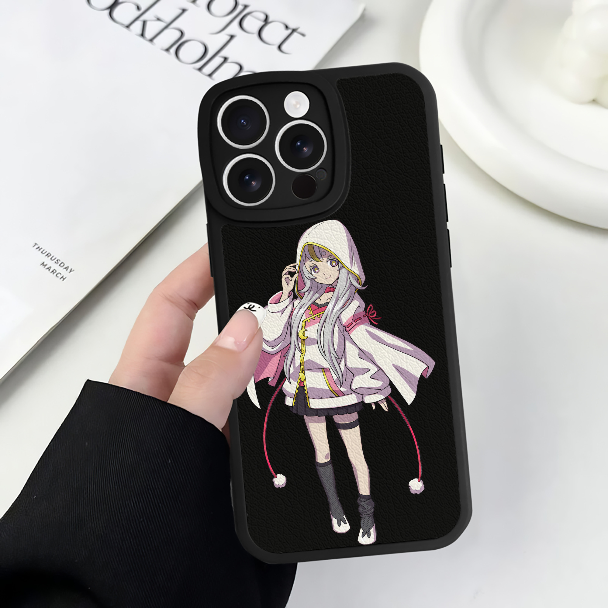 （画像用） 妖怪ウォッチ Yo-kai Watch 【iPhone 16シリーズ対応】シリコンスマホケース（レザー調） 材質：シリコン